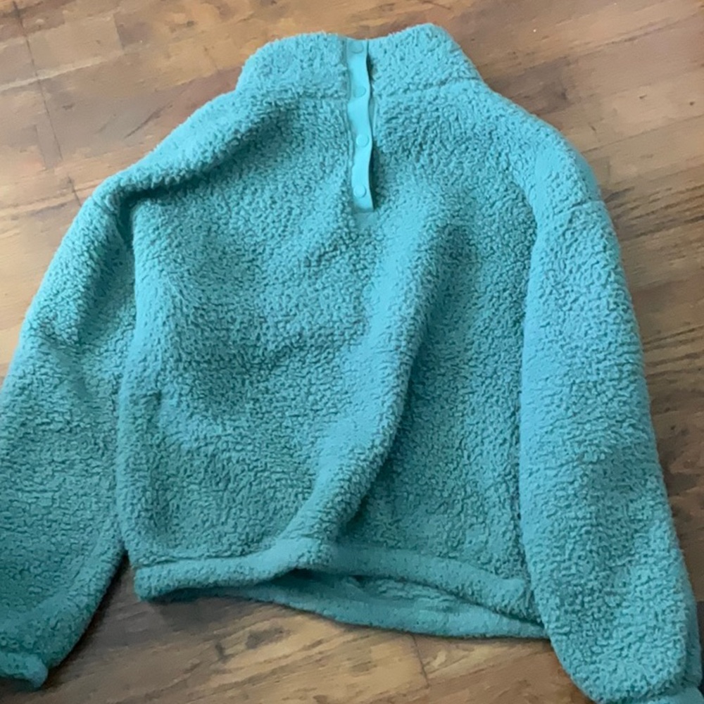 Army-ish green crop sweater